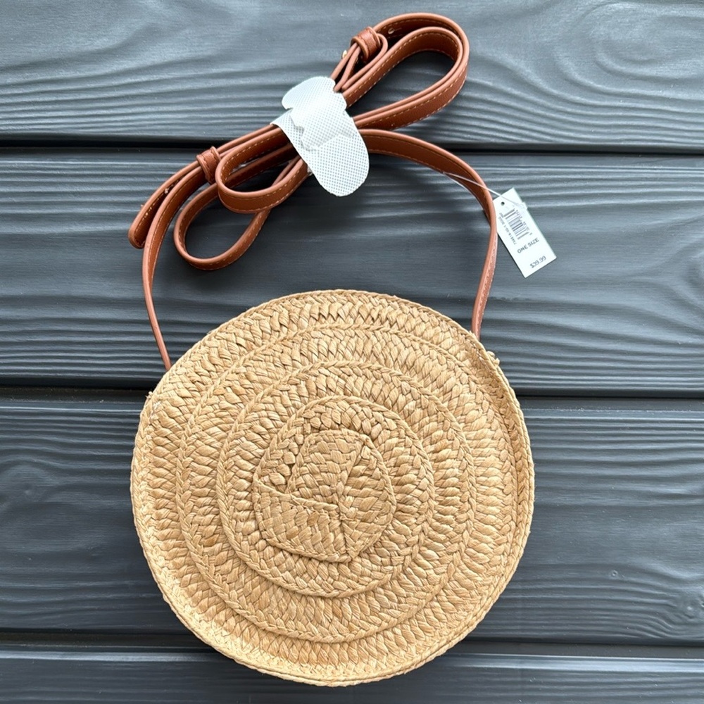 GAP Straw Crossbody Bag NWT - Picture 2 of 4